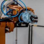 Jak efektywnie zarządzać zasobami w fabryce i zwiększyć wydajność produkcji