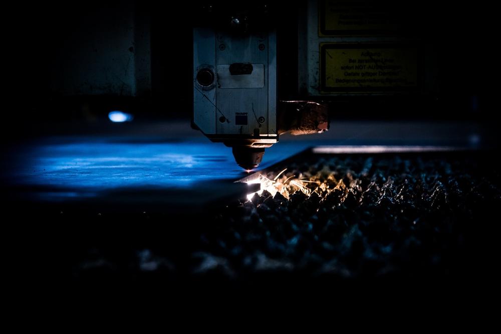 Metal cutting