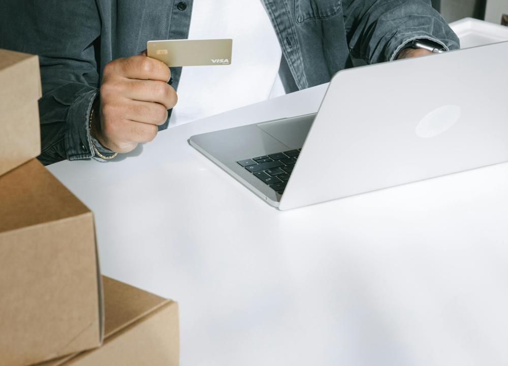 Shipping boxes-fcc5f509088143488c1764f5221cf9fc.jpg Shipping boxes